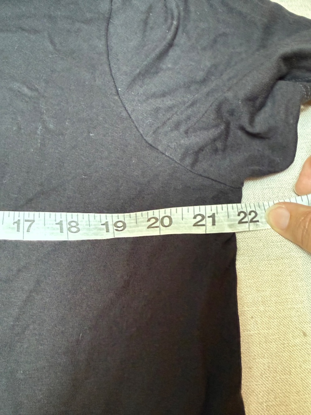 Michael Kors Unisex Empire Short Sleeve Crewneck Flagship Logo T-Shirt XL - Picture 6 of 10